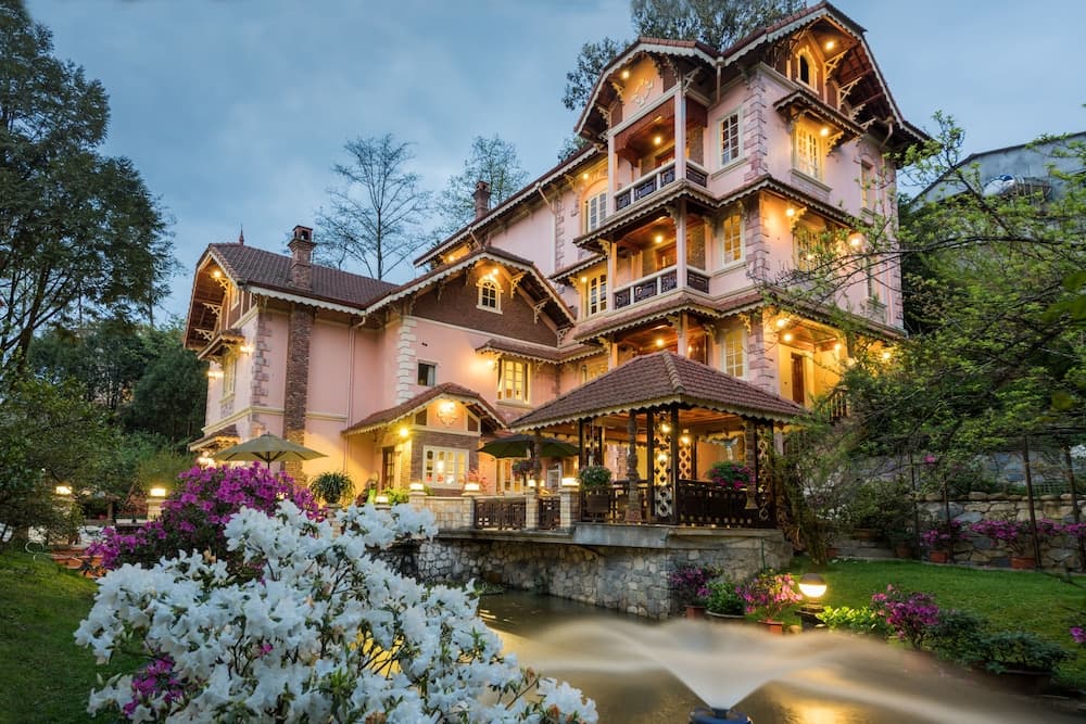 hotel image