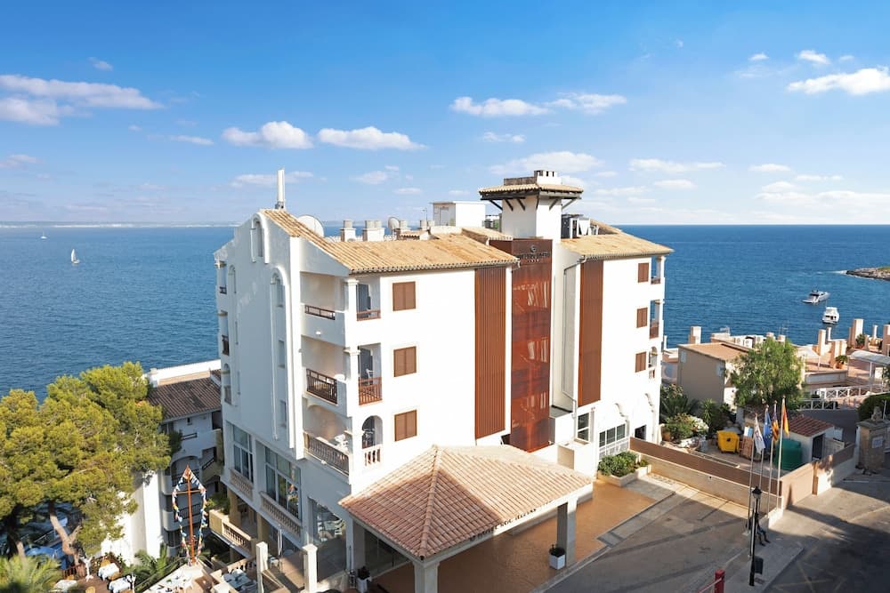 hotel image