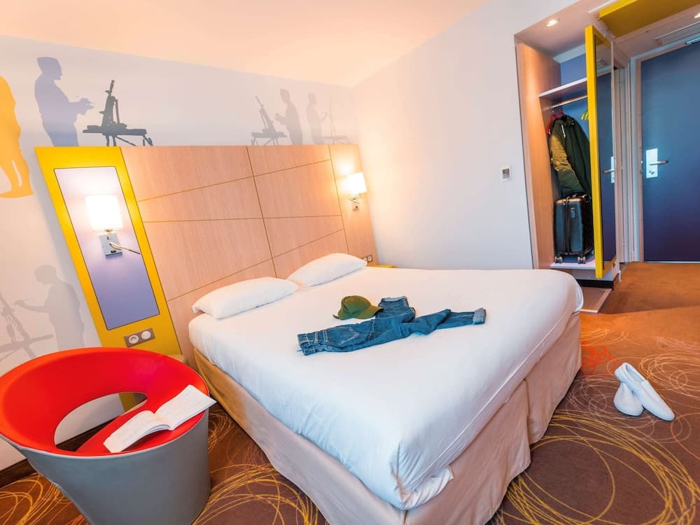 hotel image