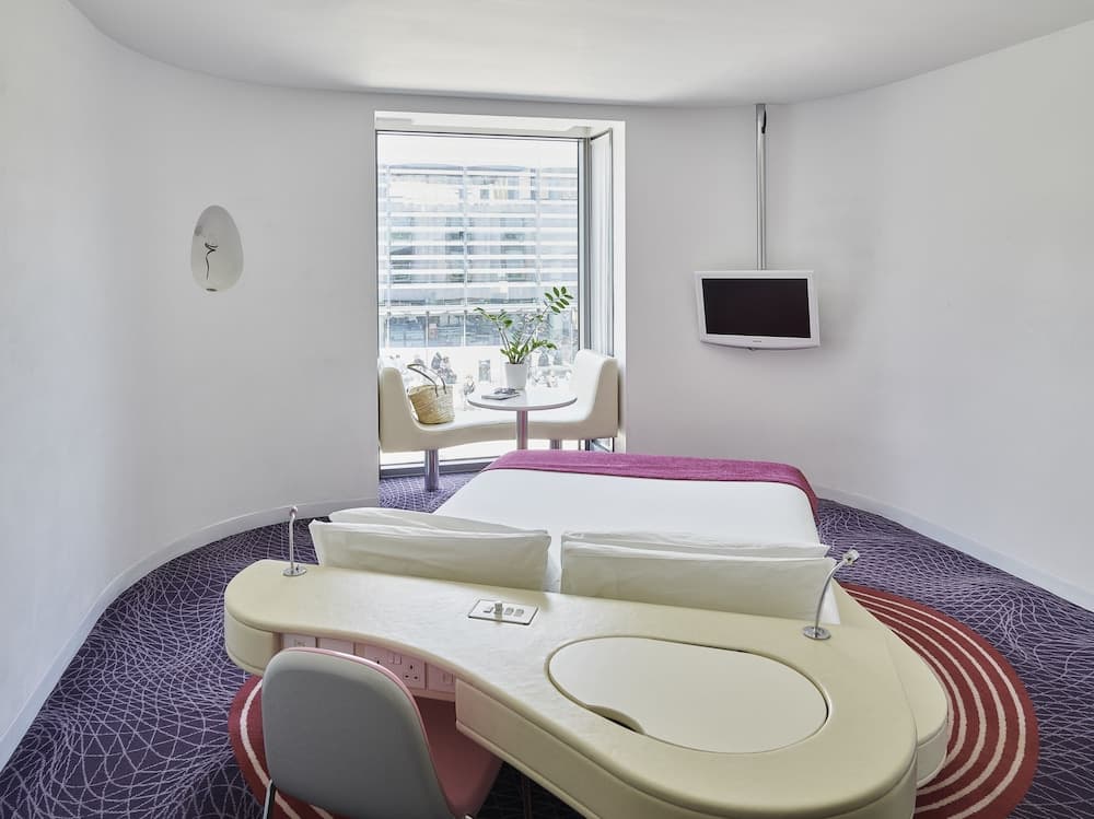 hotel image