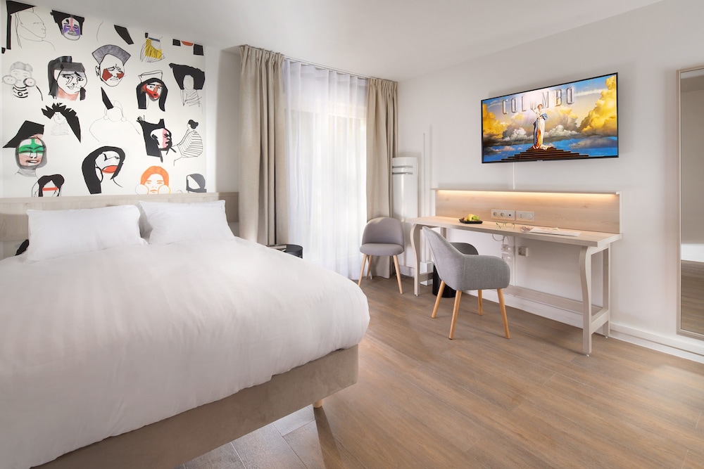 hotel image