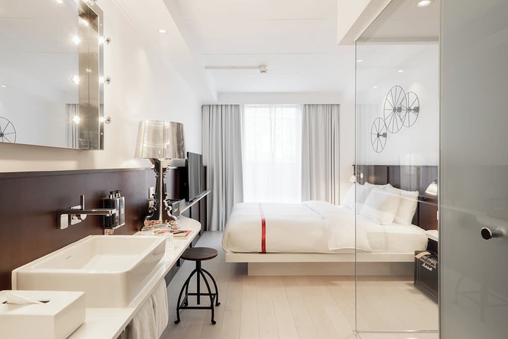 hotel image
