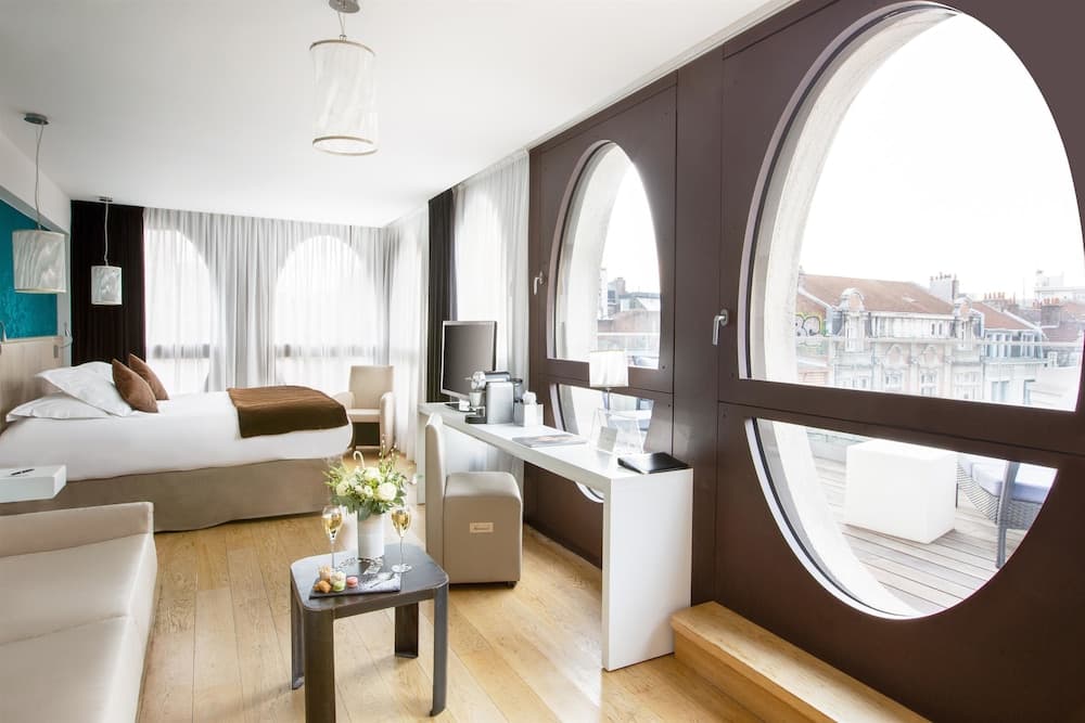 hotel image