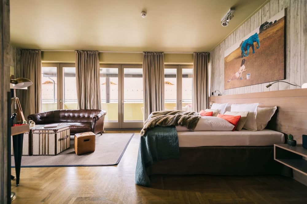 hotel image