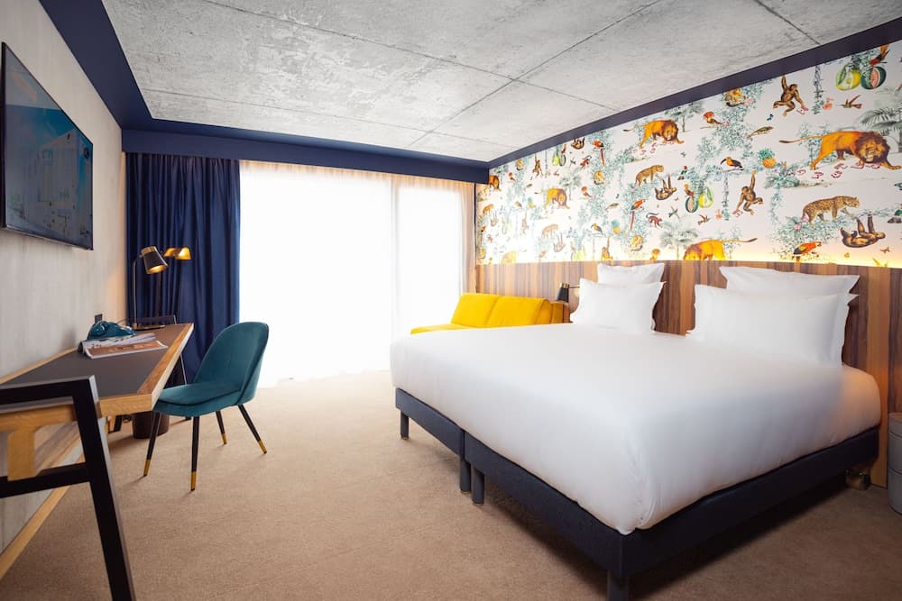 hotel image