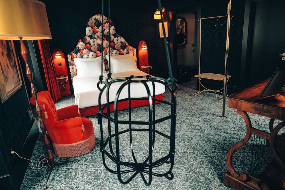 hotel image